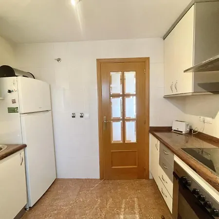 Torre Doscalas Poniente Бенидорм